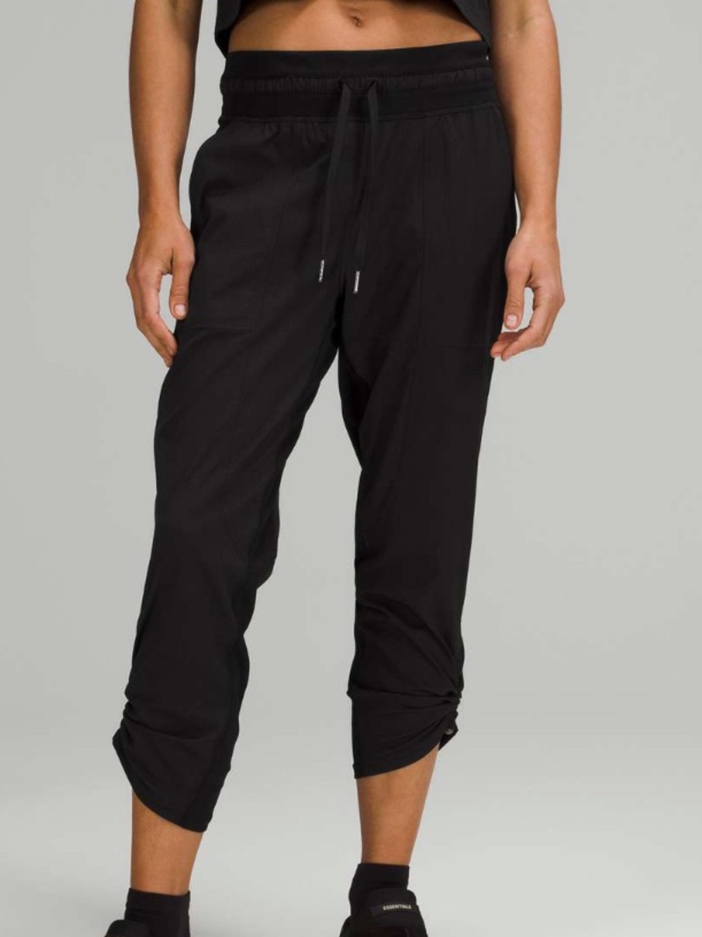 lululemon Dance Studio Mid-Rise Crop Pants Black Size 2
